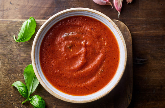 Sosy kulinarne: Magiczny składnik, który odmieni Twoją kuchnię